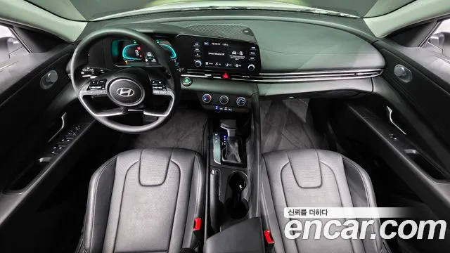 Hyundai Elantra 2024 thumb 11