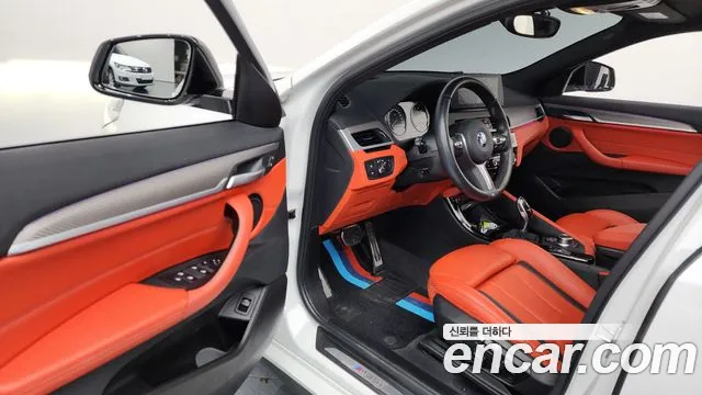 BMW X2 2022 thumb 12