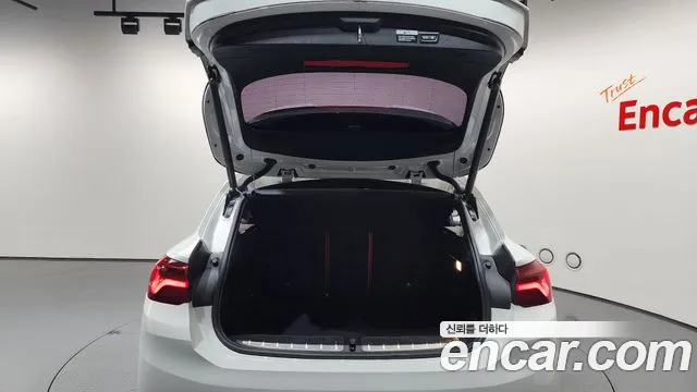 BMW X2 2022 thumb 4