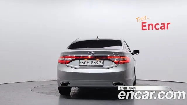 Hyundai Grandeur 2012 thumb 3