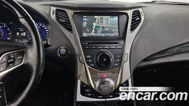 Hyundai Grandeur 2012 thumb 9