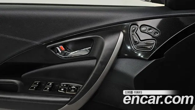 Hyundai Grandeur 2012 thumb 6