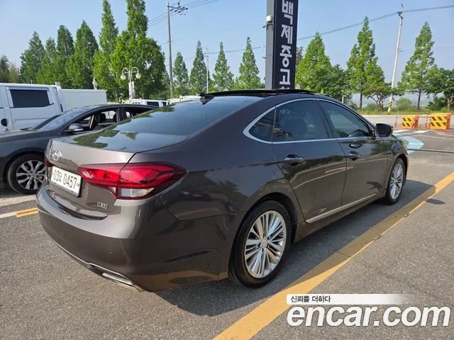 Hyundai Aslan 2015 thumb 3
