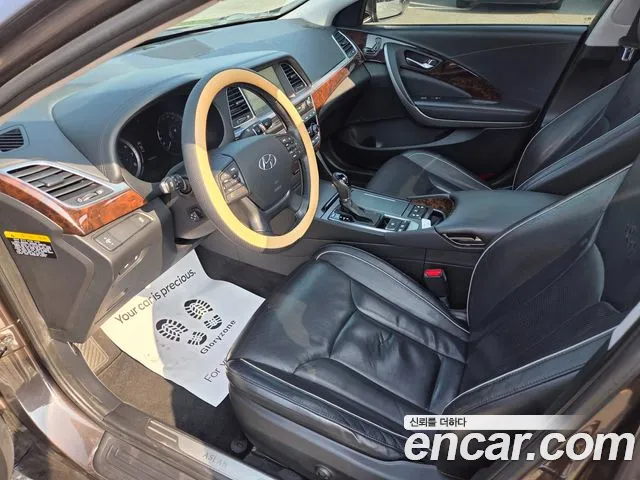 Hyundai Aslan 2015 thumb 11
