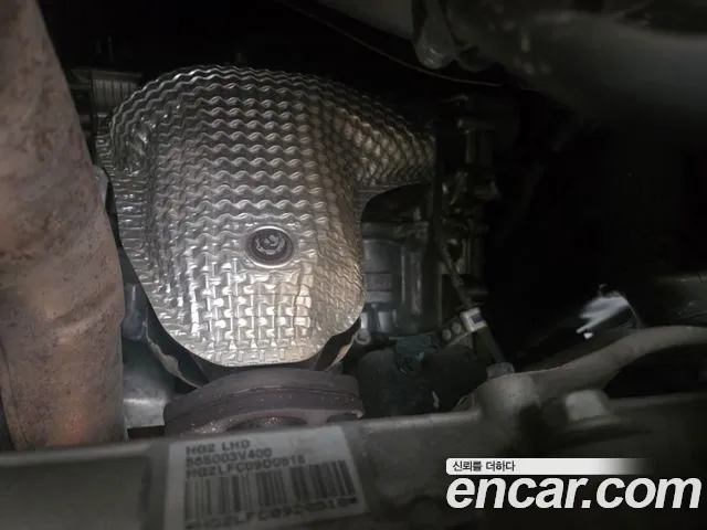 Hyundai Aslan 2015 thumb 7