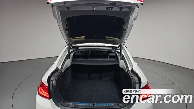 BMW 4 серии 2018 thumb 7