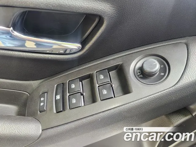 Chevrolet Trax 2016 thumb 2