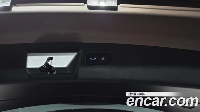 Hyundai Santa Fe 2025 thumb 11