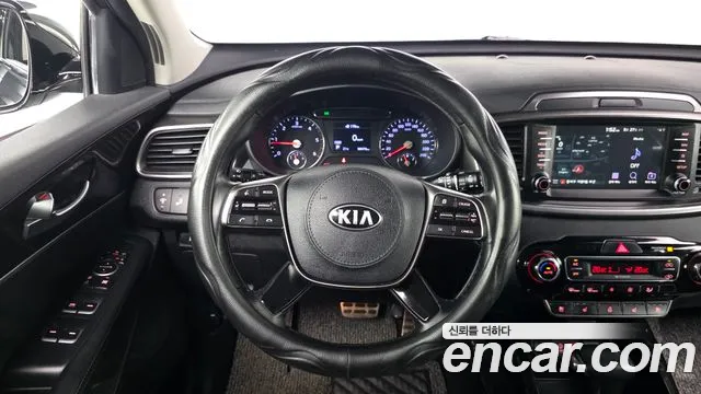Kia Sorento 2018 thumb 10
