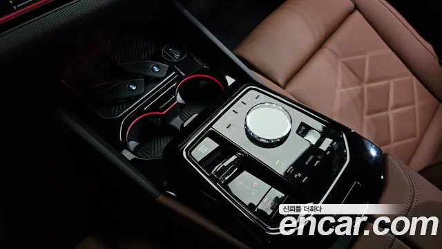 BMW 5 серии 2025 thumb 12