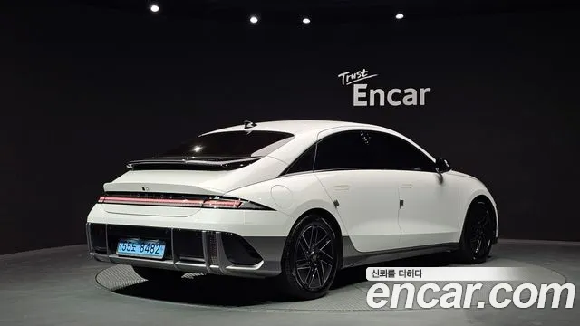 Hyundai Ioniq6 2023 thumb 9