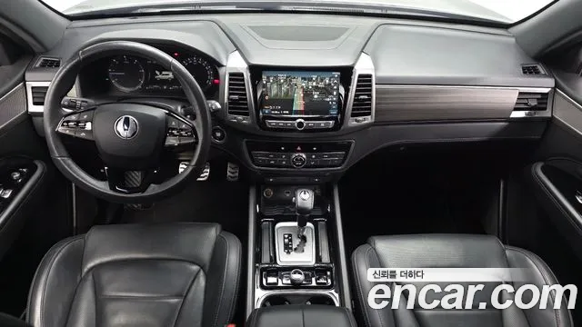 KGM Rexton 2018 thumb 8