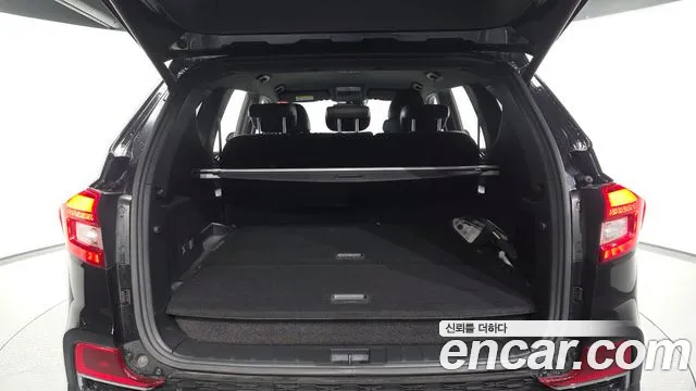 KGM Rexton 2018 thumb 3