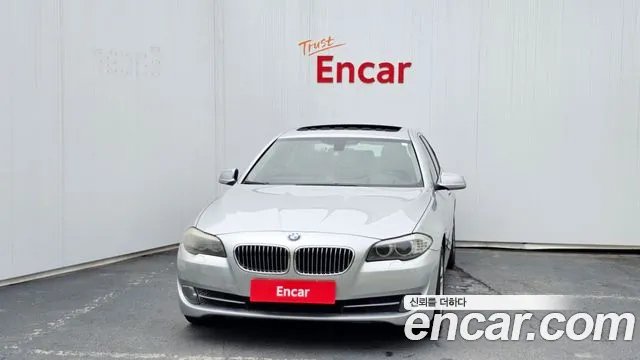 BMW 5 серии 2013 thumb 9