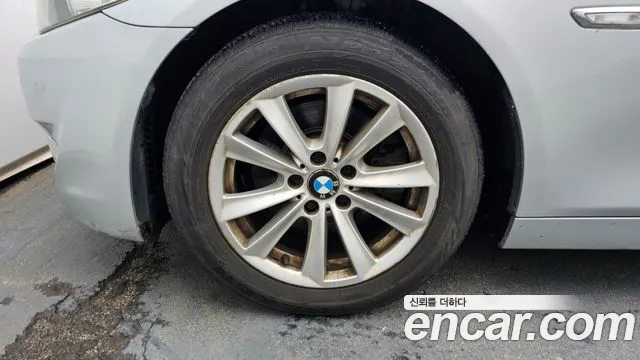 BMW 5 серии 2013 thumb 6