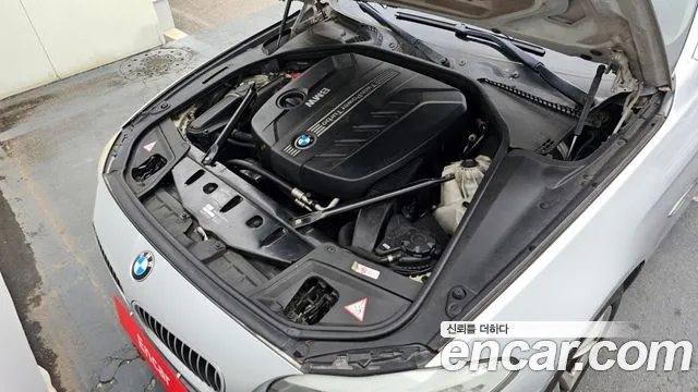 BMW 5 серии 2013 thumb 11