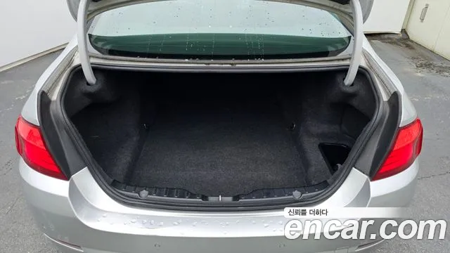 BMW 5 серии 2013 thumb 10