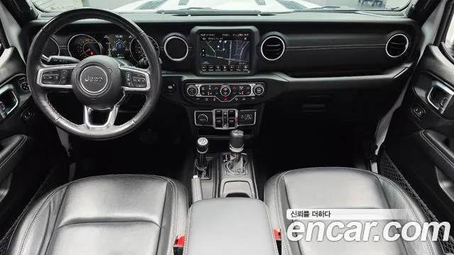 Jeep Wrangler 2023 thumb 4