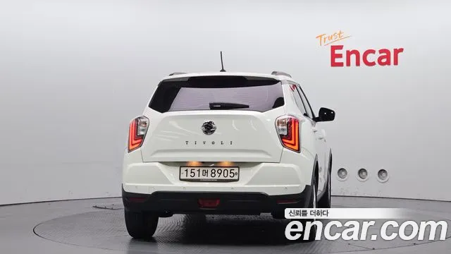 KGM Tivoli 2020 thumb 12