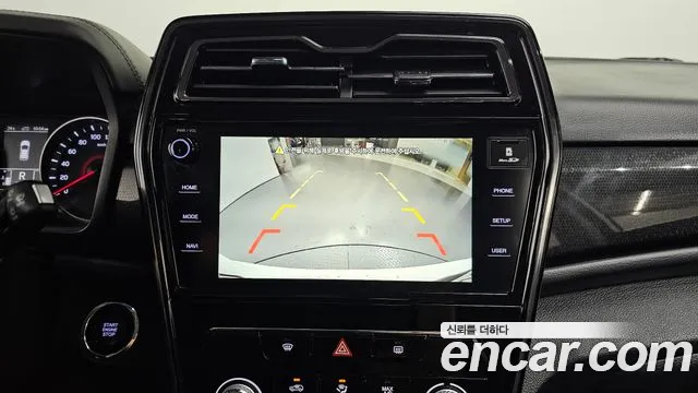 KGM Tivoli 2020 thumb 6
