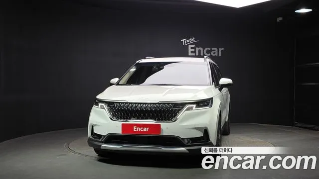 Kia Carnival 2023 thumb 10