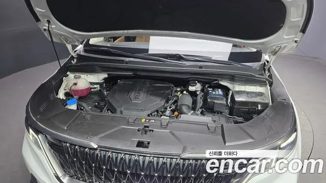 Kia Carnival 2023 thumb 5