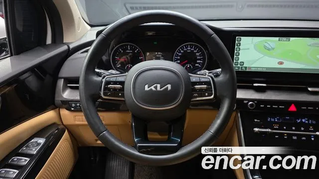 Kia Carnival 2023 thumb 11