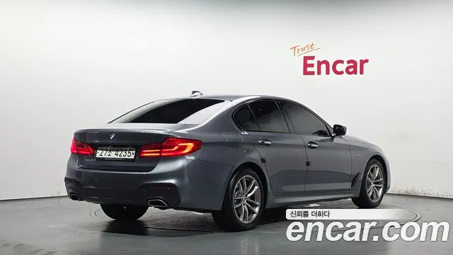 BMW 5 серии 2017 thumb 10