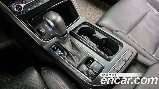 Hyundai Grandeur 2016 thumb 5
