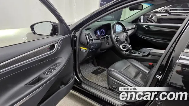 Hyundai Grandeur 2016 thumb 8