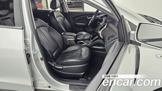 Hyundai Tucson 2012 thumb 2