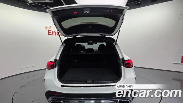 Mercedes-Benz GLC 2025 thumb 9