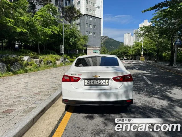 Chevrolet Malibu 2017 thumb 9