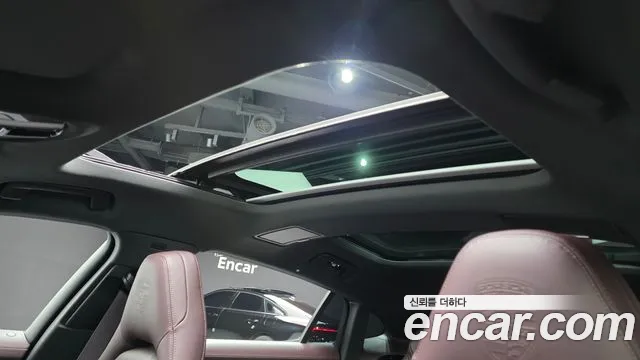 Porsche Panamera 2021 thumb 10