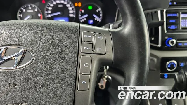 Hyundai Staria 2019 thumb 7