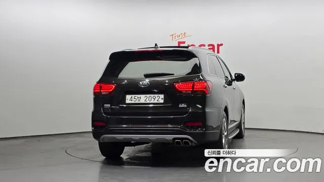 Kia Sorento 2017 thumb 6