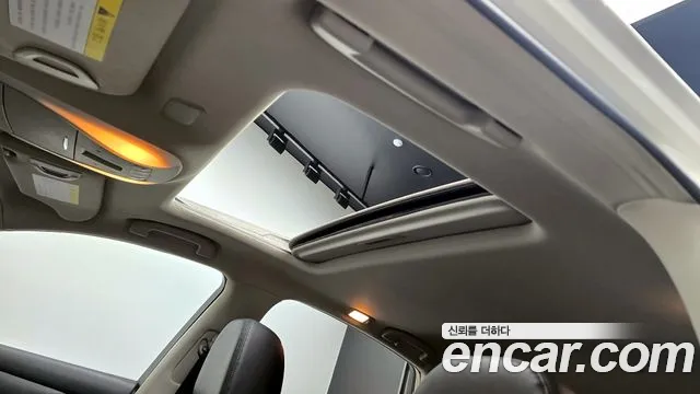 Infiniti Q70 2019 thumb 11
