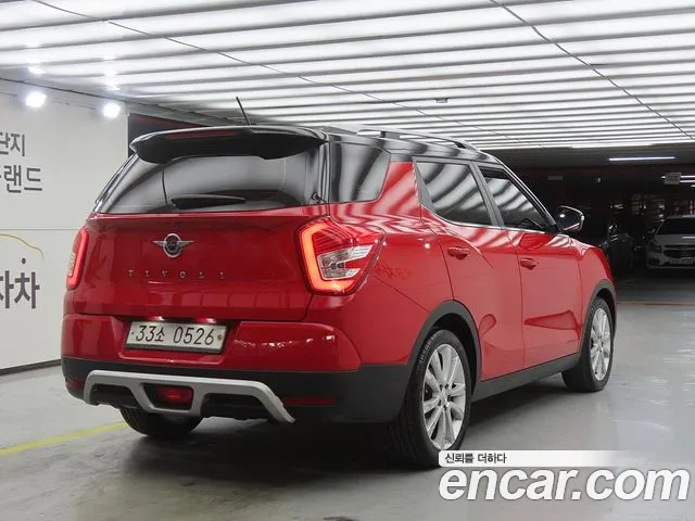 KGM Tivoli Air 2016 thumb 11