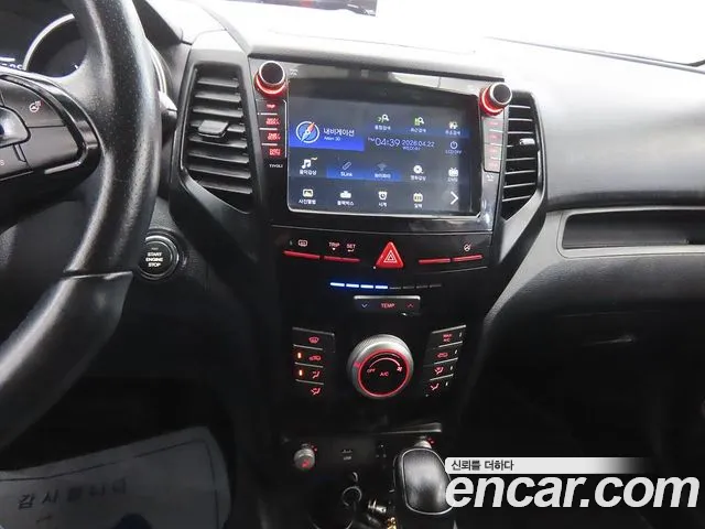 KGM Tivoli Air 2016 thumb 3