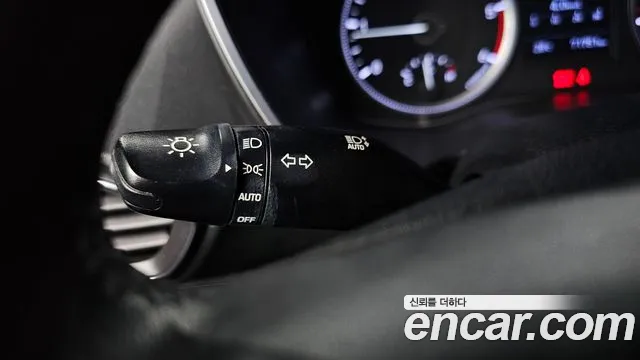 Hyundai Santa Fe 2019 thumb 5