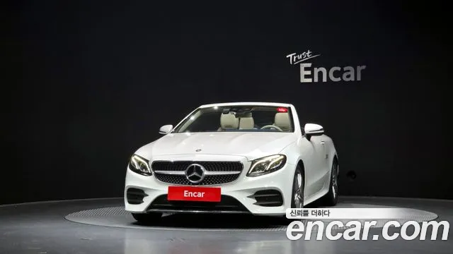 Mercedes-Benz E-Class 2018 thumb 7