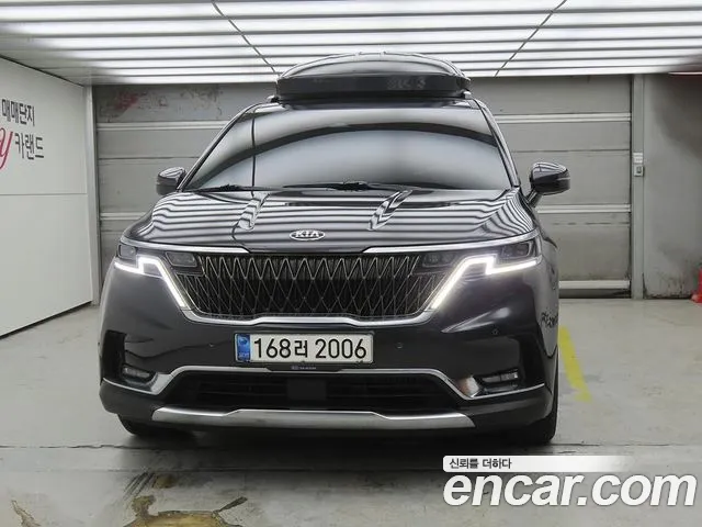 Kia Carnival 2021 thumb 7