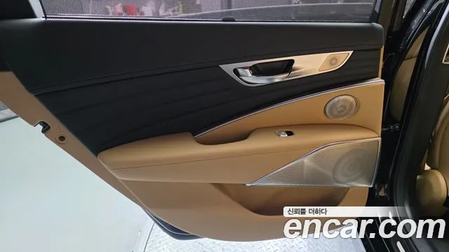 Kia K9 2023 thumb 2