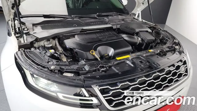 Land Rover Range Rover Evoque 2019 thumb 2