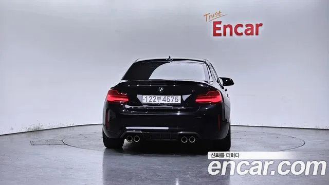 BMW M2 2018 thumb 8