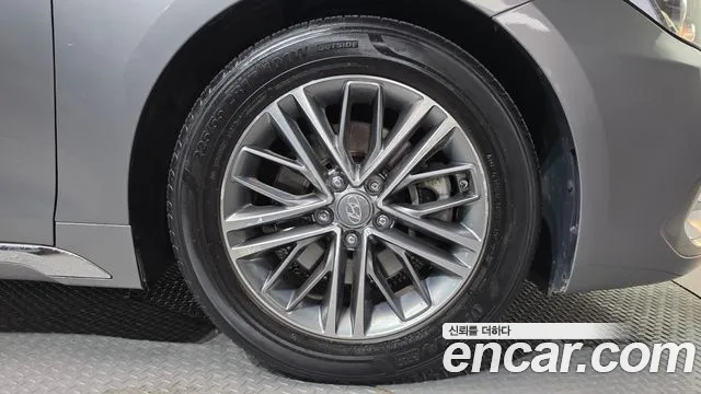 Hyundai Grandeur 2016 thumb 5