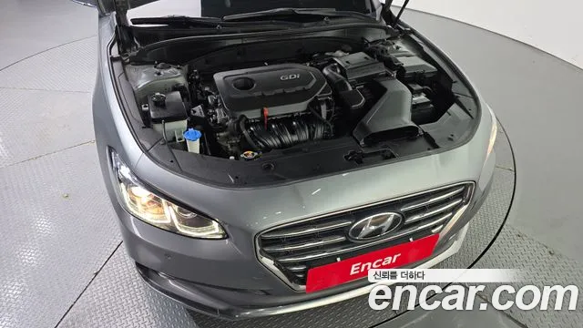 Hyundai Grandeur 2016 thumb 6