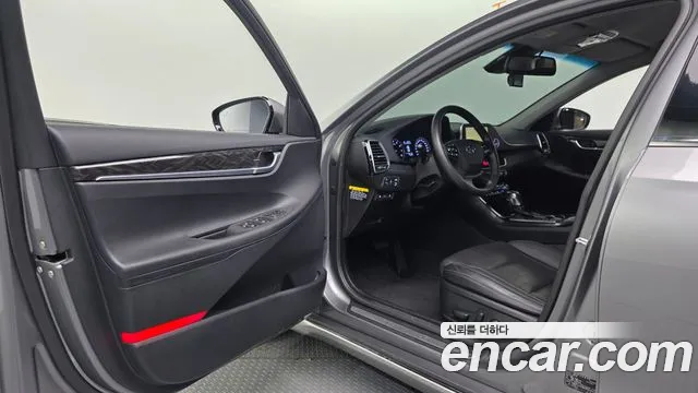 Hyundai Grandeur 2016 thumb 10