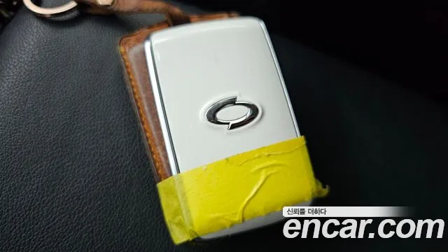 Renault SM6 2019 thumb 10