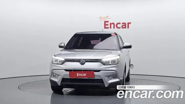 KGM Tivoli 2015 thumb 11